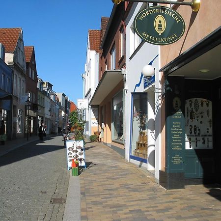 Altstadtflair Apartment Husum  Bagian luar foto